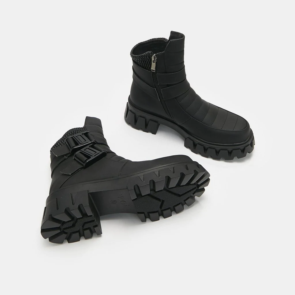This is a picture of Tyger men's boot.